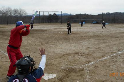 スポーツ大会(ソフトボール)の様子