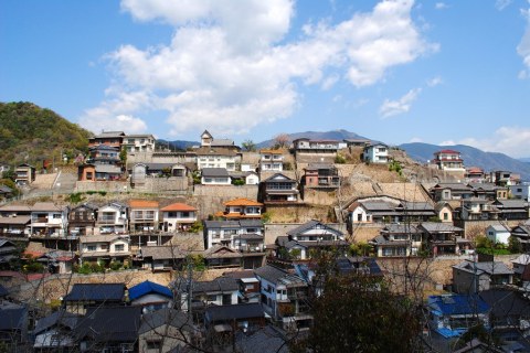 両城の階段住宅
