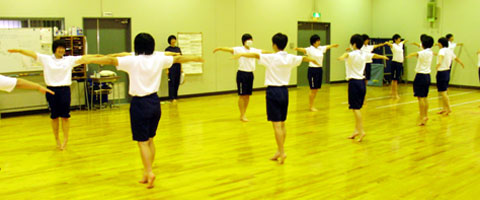 ダンスの授業