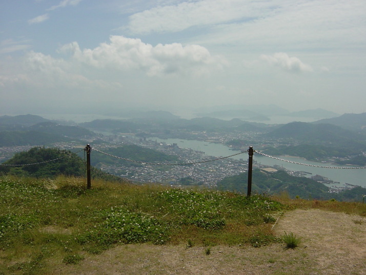鳴滝山頂
