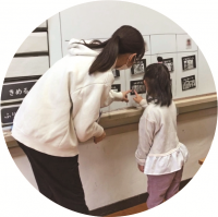 写真を選んでます