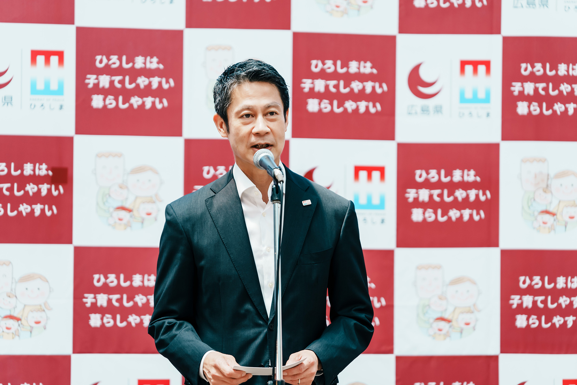 湯崎知事