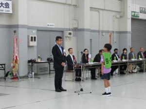 選手宣誓（中村課長）