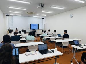 会場①