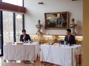 会議の様子２