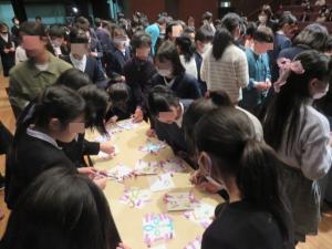 友達の作品は何に見えるかな