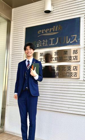エバルス吉村さん