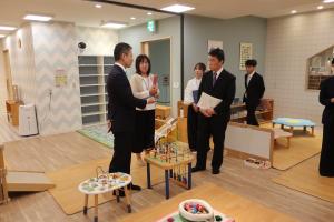 ふくやま子育て応援センター「キッズコム」及び「えほんの国」​視察