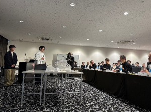 質疑応答の様子