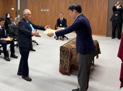 表彰式（中島　康弘氏）