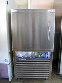 冷却冷凍加工機