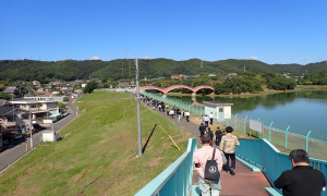 春日池