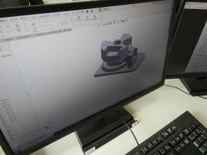 ３次元ＣＡＤでモデリング