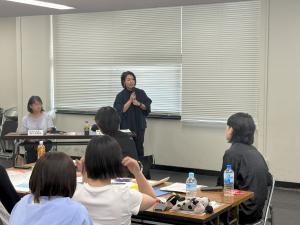大杉教授の講評の様子