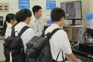 全焦点三次元測定装置 見学の様子
