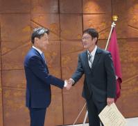 副知事との記念撮影１